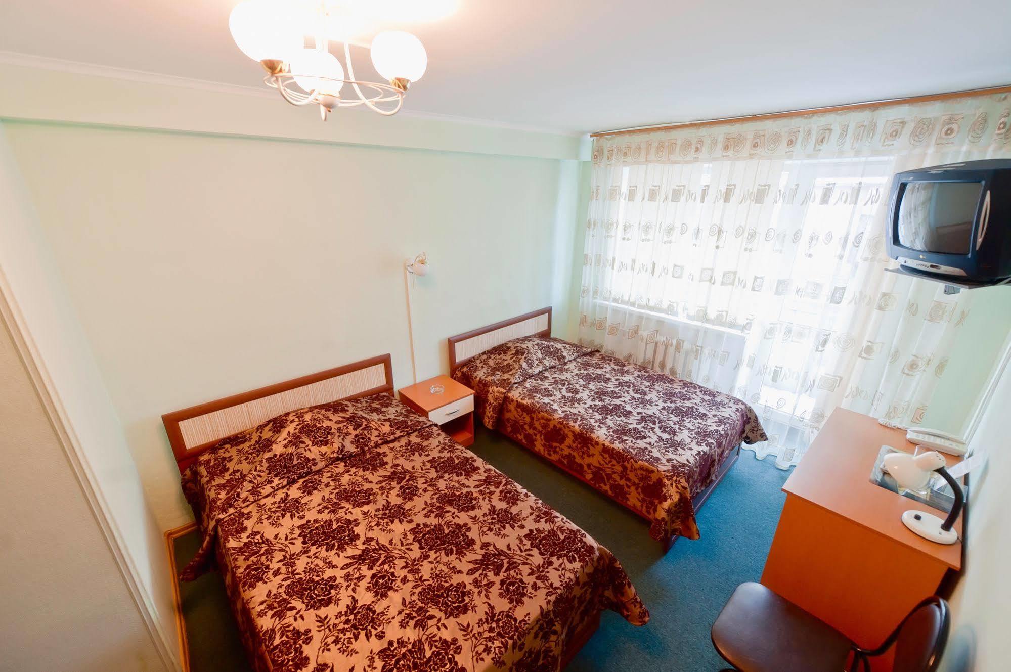 Moryak Hotel Vladivostok Exterior photo